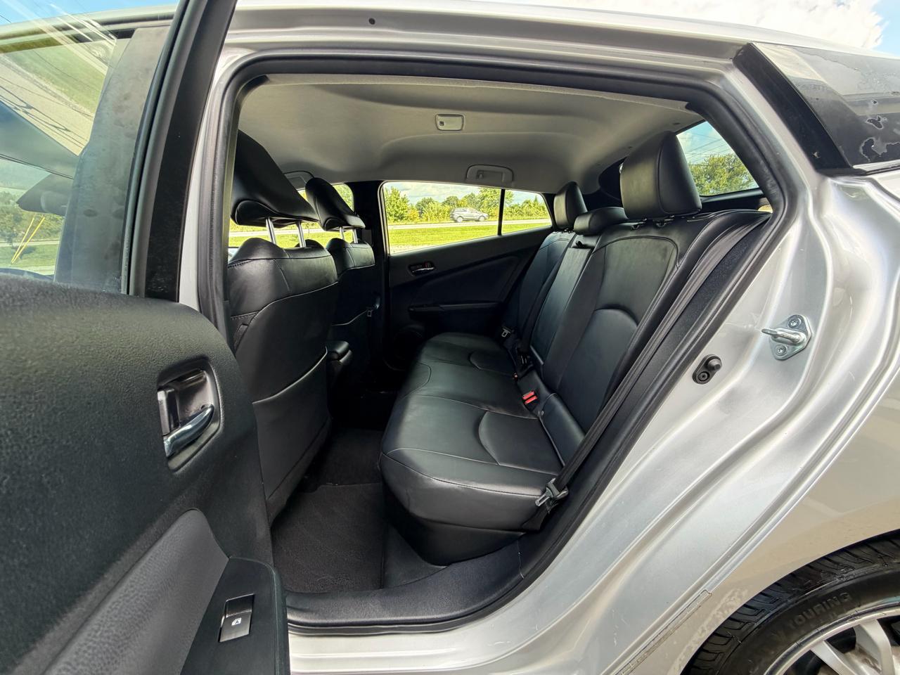 Toyota Prius Four Touring 2017