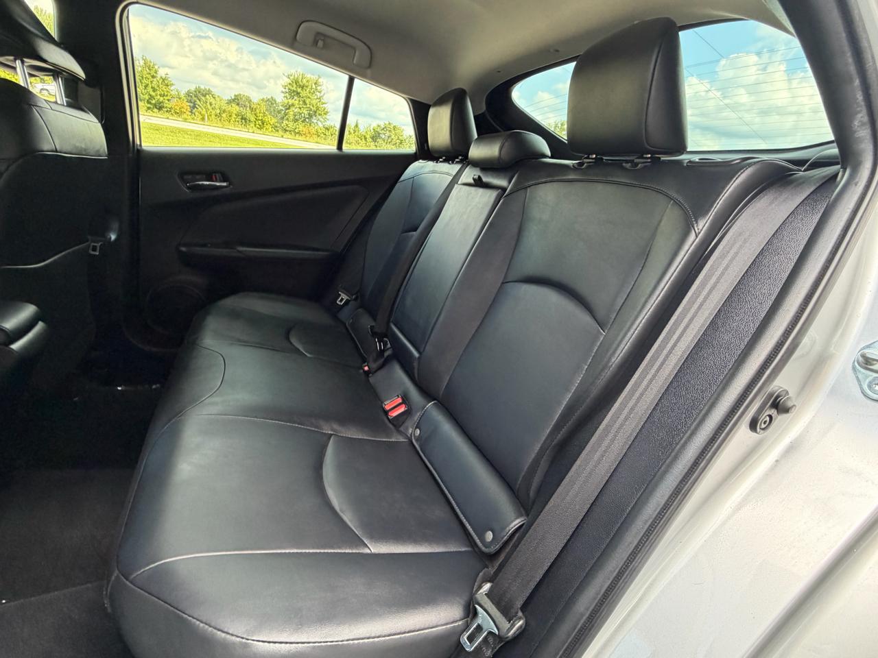 Toyota Prius Four Touring 2017