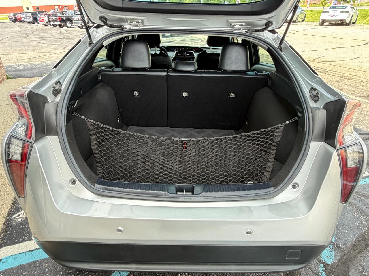 Toyota Prius Four Touring 2017