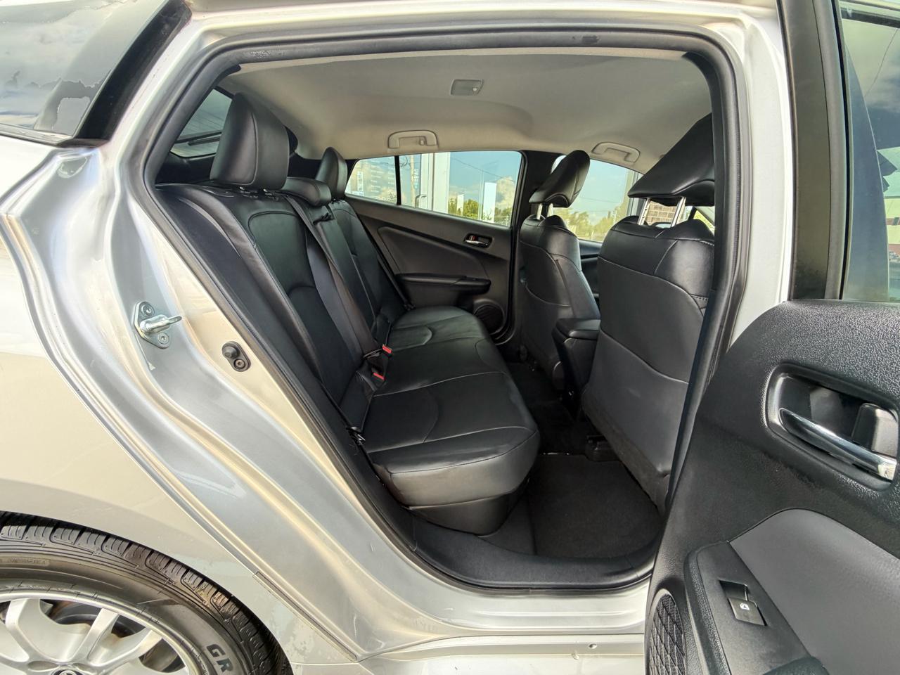 Toyota Prius Four Touring 2017