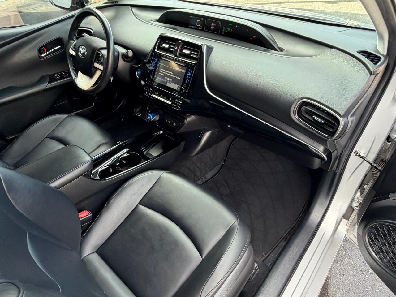 Toyota Prius Four Touring 2017