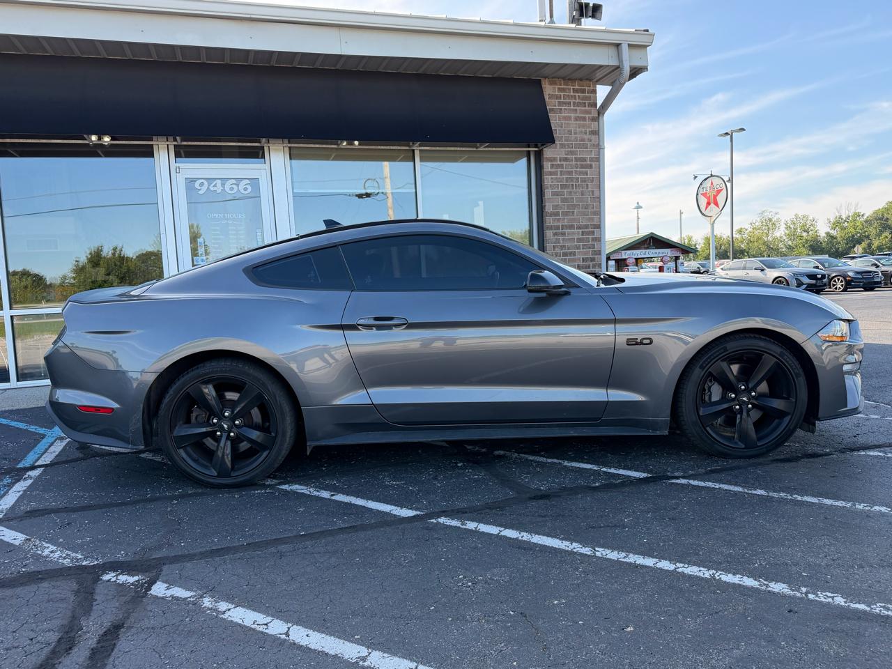 Ford Mustang GT Premium 2D Coupe 2021