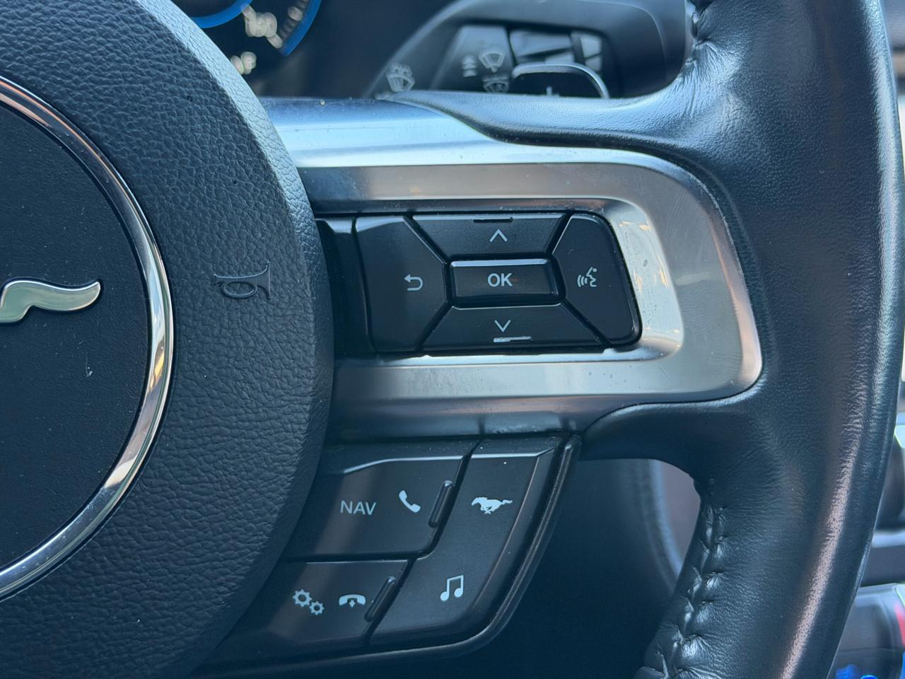 Ford Mustang GT Premium 2D Coupe 2021