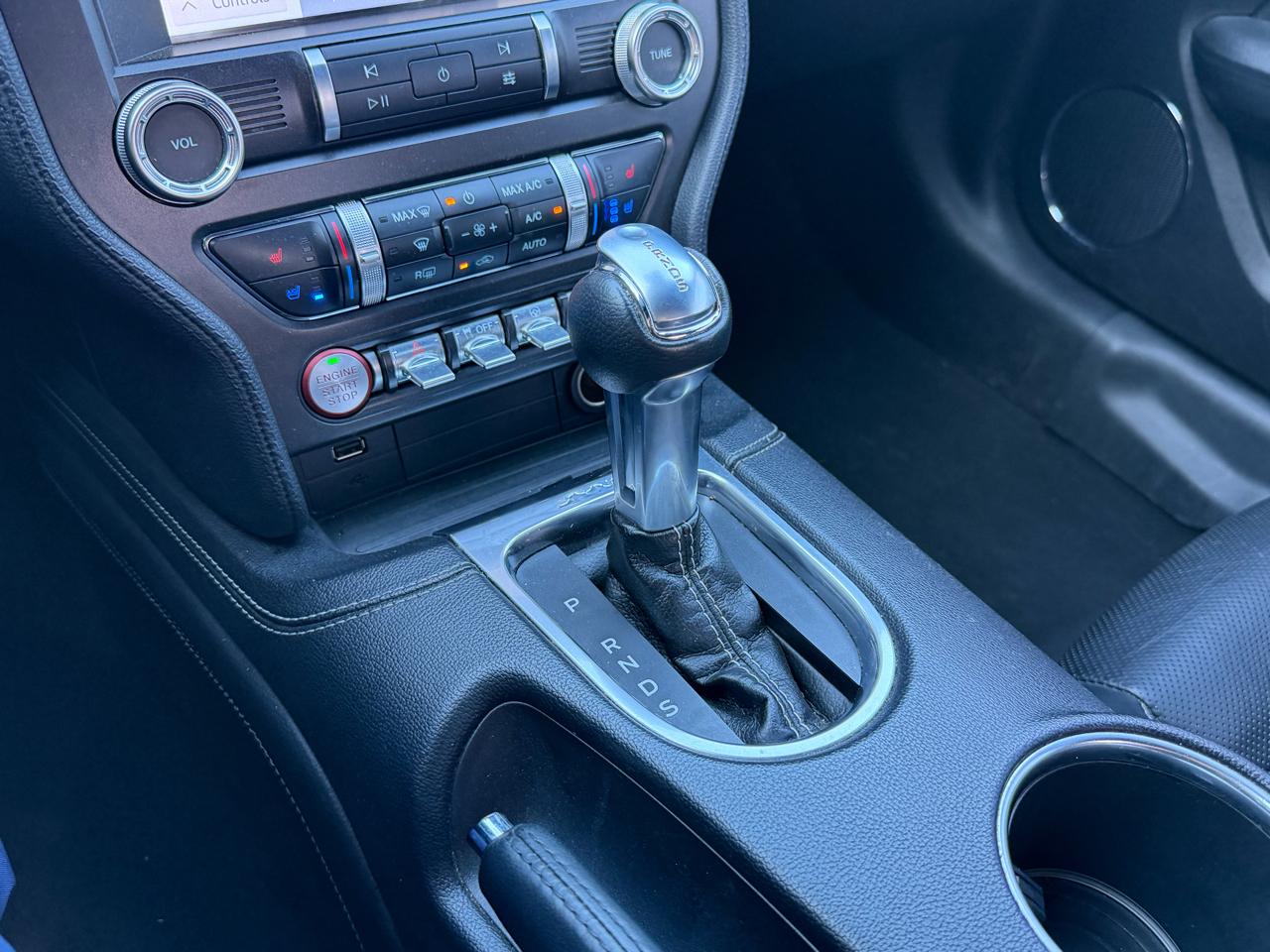 Ford Mustang GT Premium 2D Coupe 2021