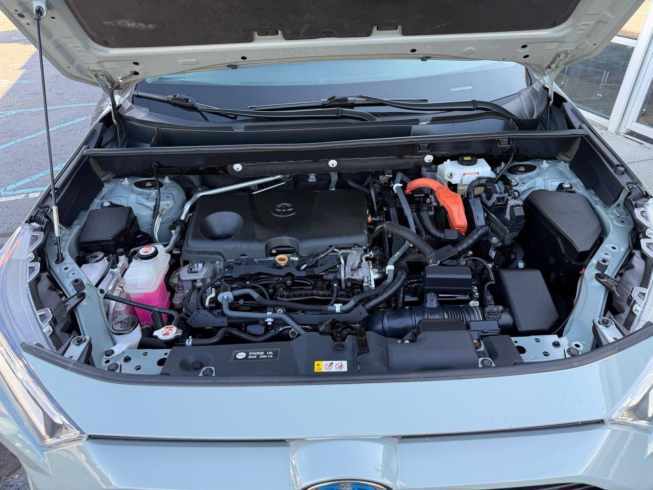 Toyota RAV4 Hybrid XLE AWD (Natl) 2020
