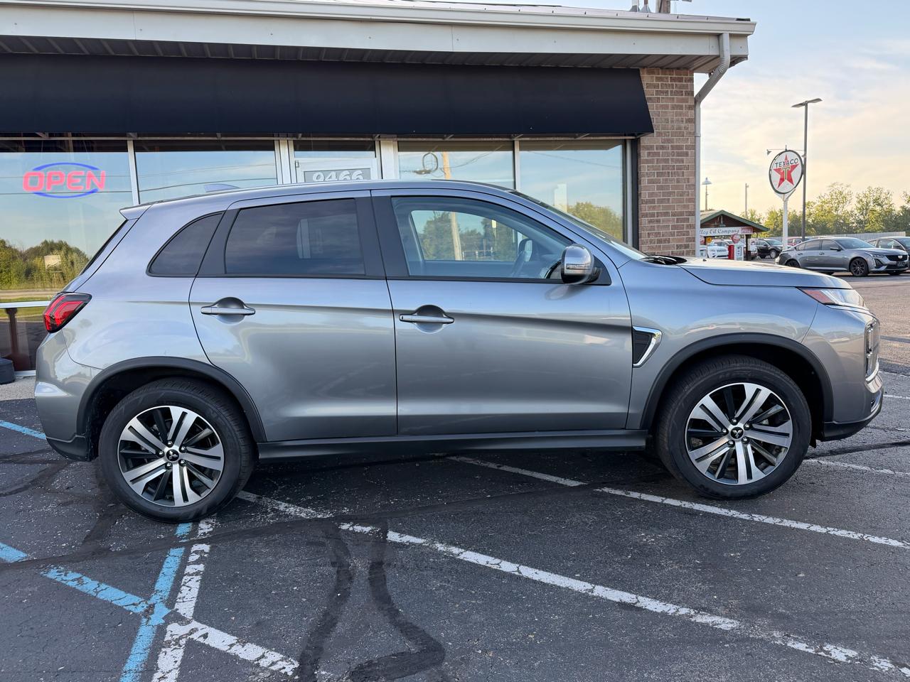 Mitsubishi Outlander Sport SE 2026