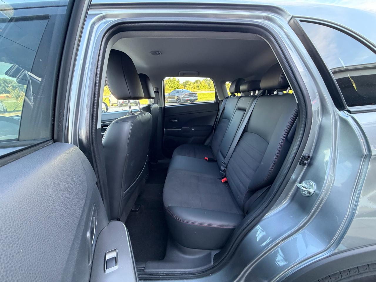 Mitsubishi Outlander Sport SE 2026