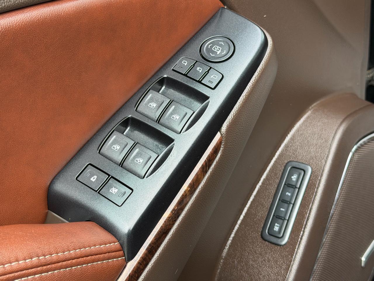 Chevrolet Tahoe 4WD 4dr LTZ 2015