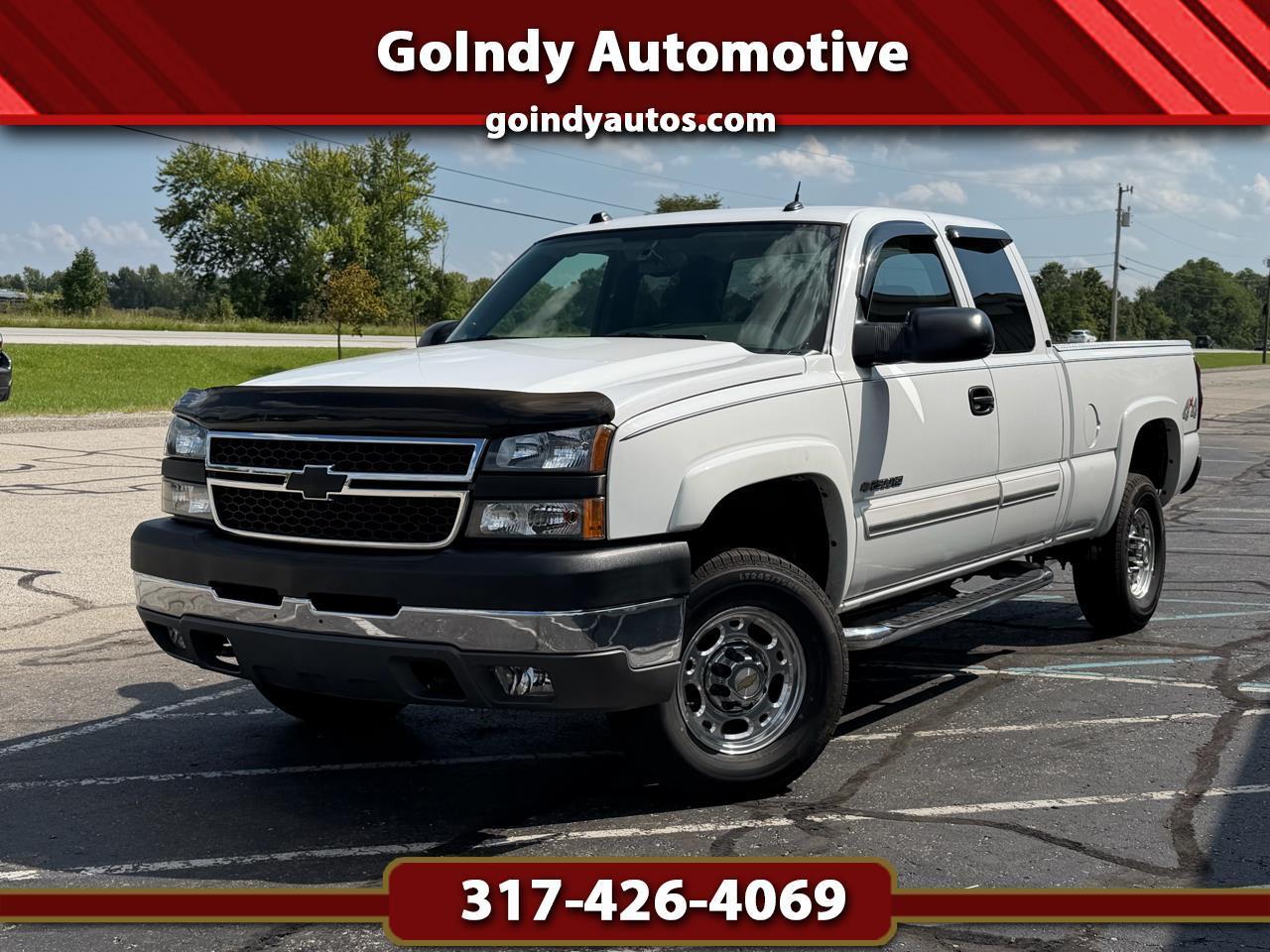 2005 Chevrolet Silverado 2500HD Ext Cab 143.5" WB 4WD LT