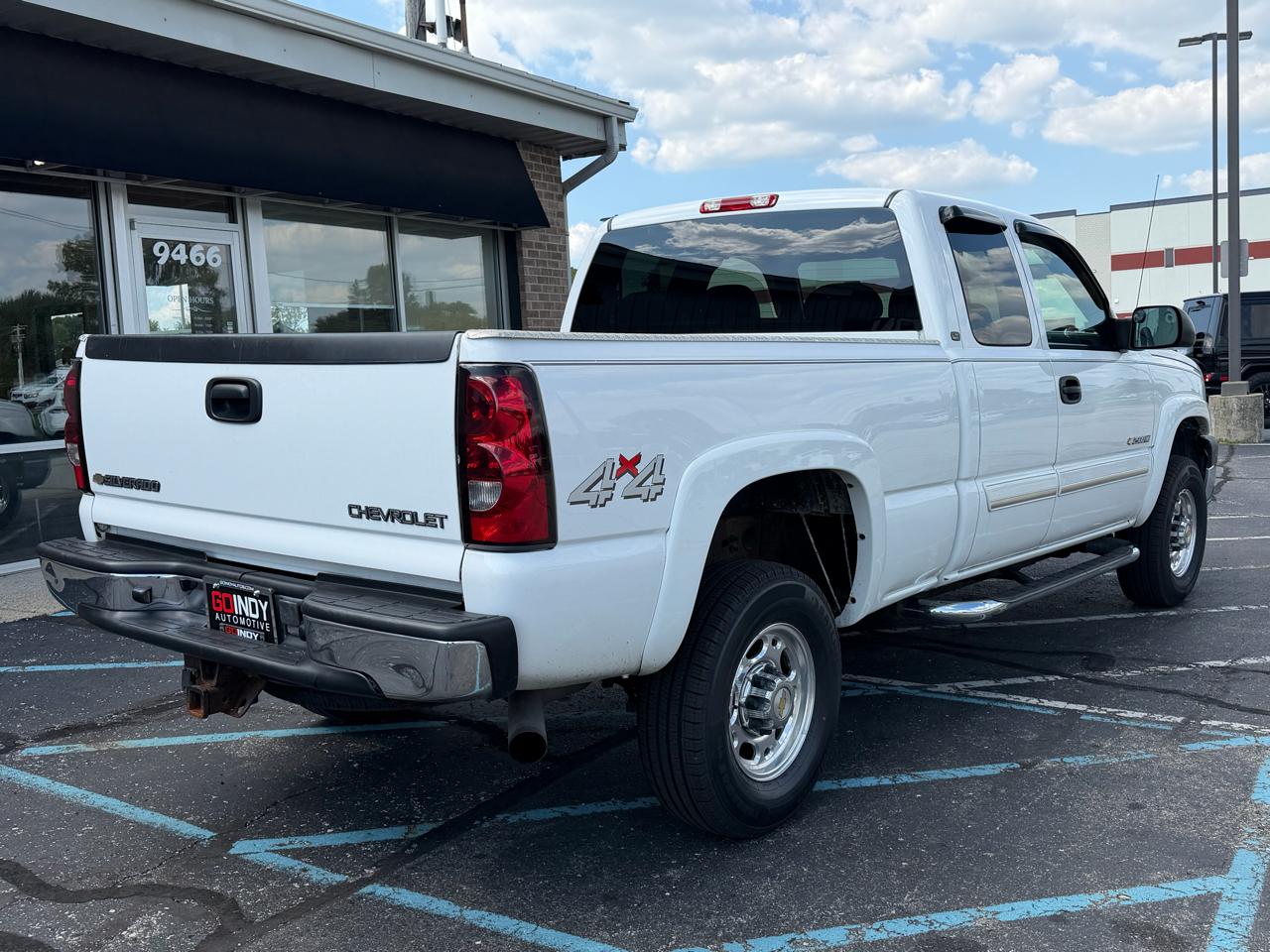 Chevrolet Silverado 2500HD Ext Cab 143.5" WB 4WD LT 2005