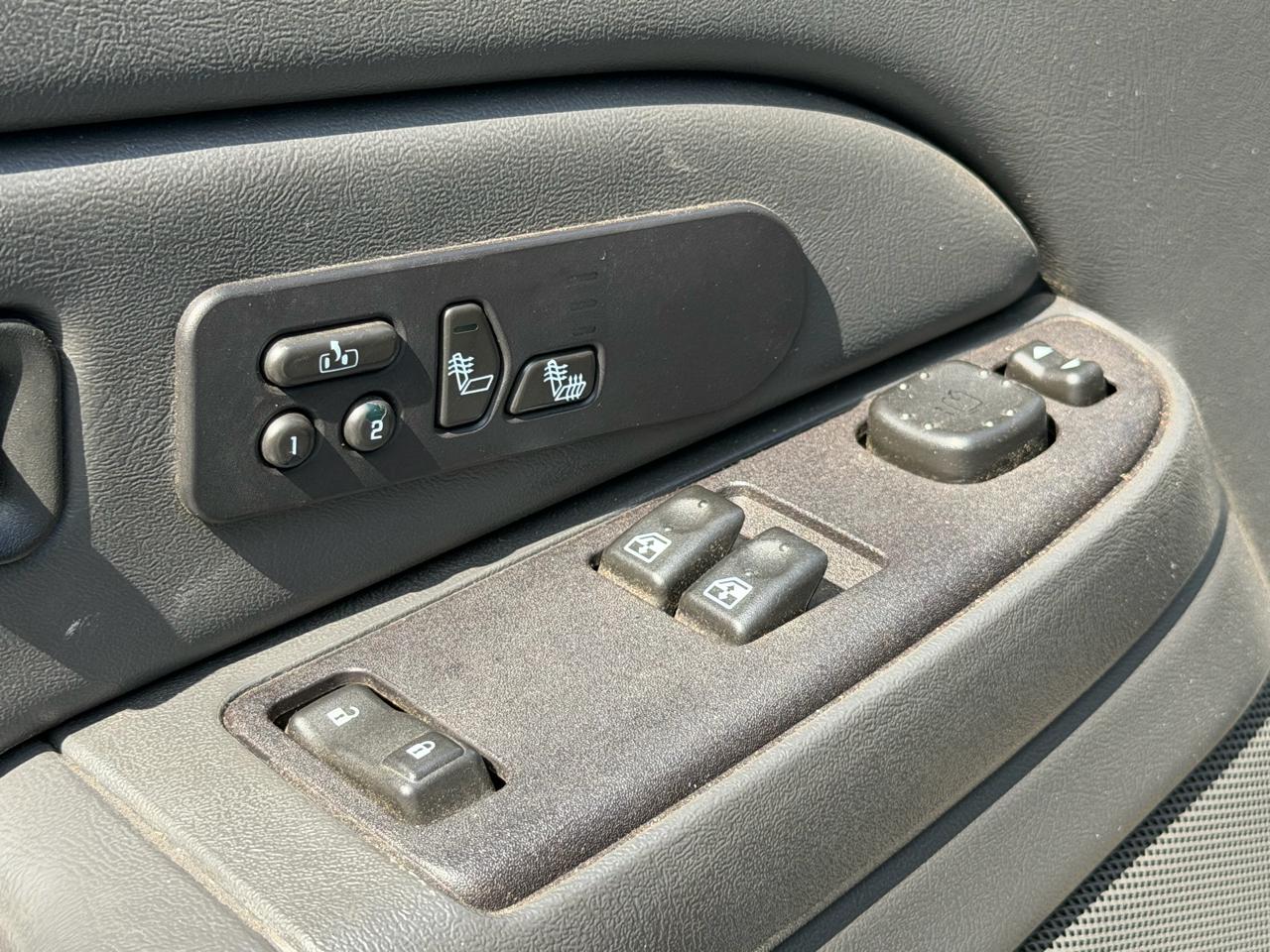 Chevrolet Silverado 2500HD Ext Cab 143.5" WB 4WD LT 2005