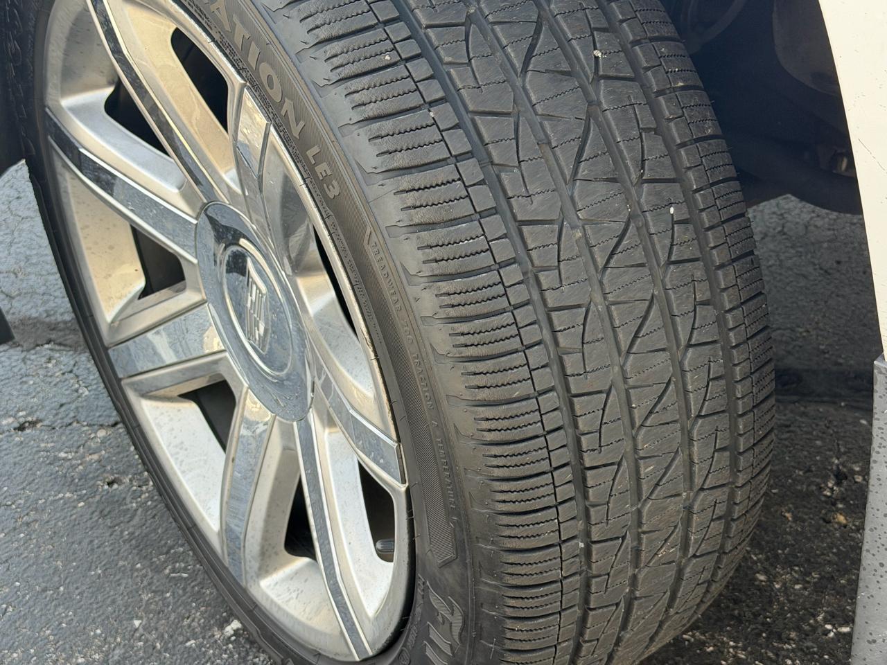 Cadillac Escalade 4WD 4dr Luxury 2019