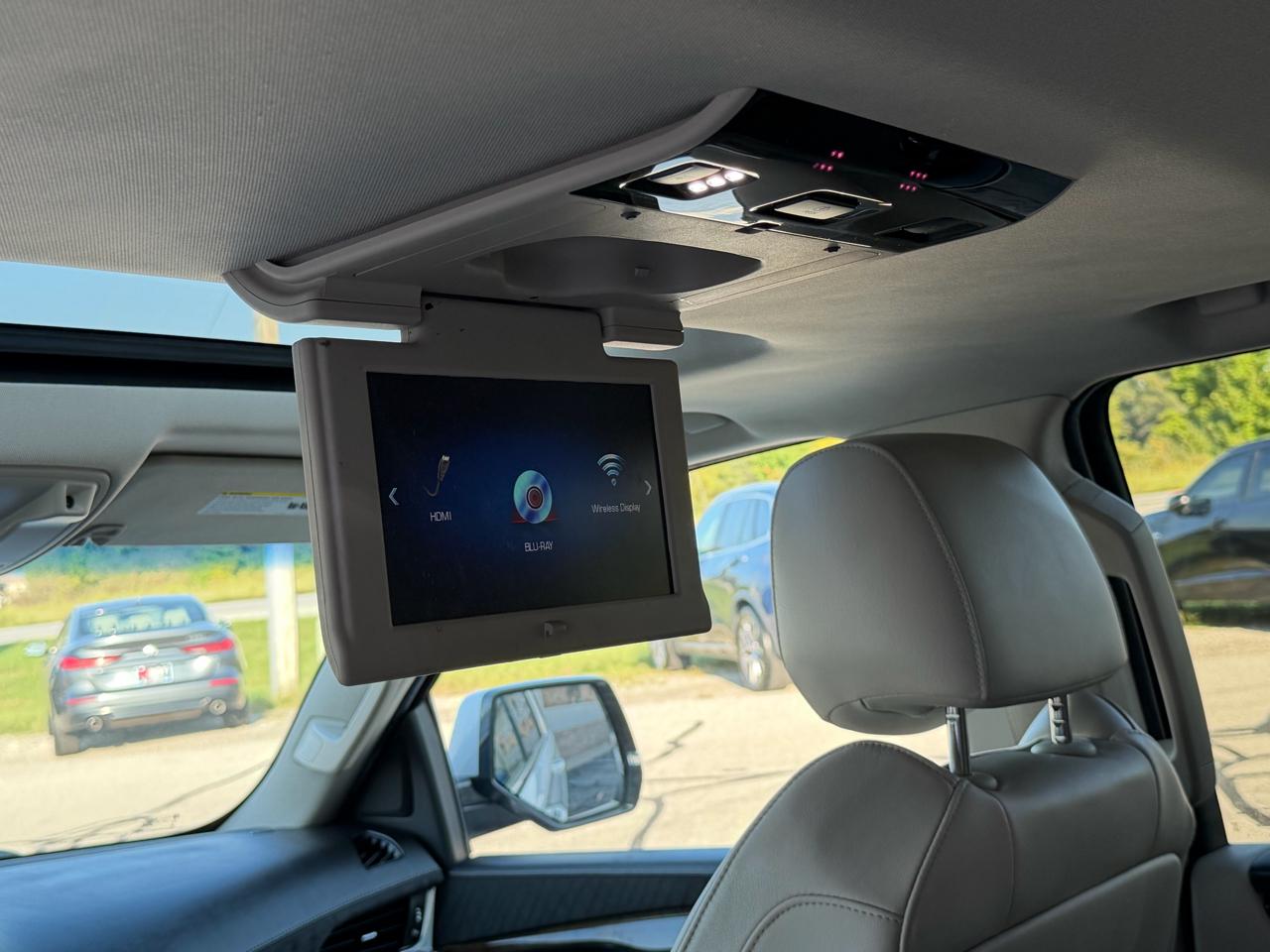 Cadillac Escalade 4WD 4dr Luxury 2019