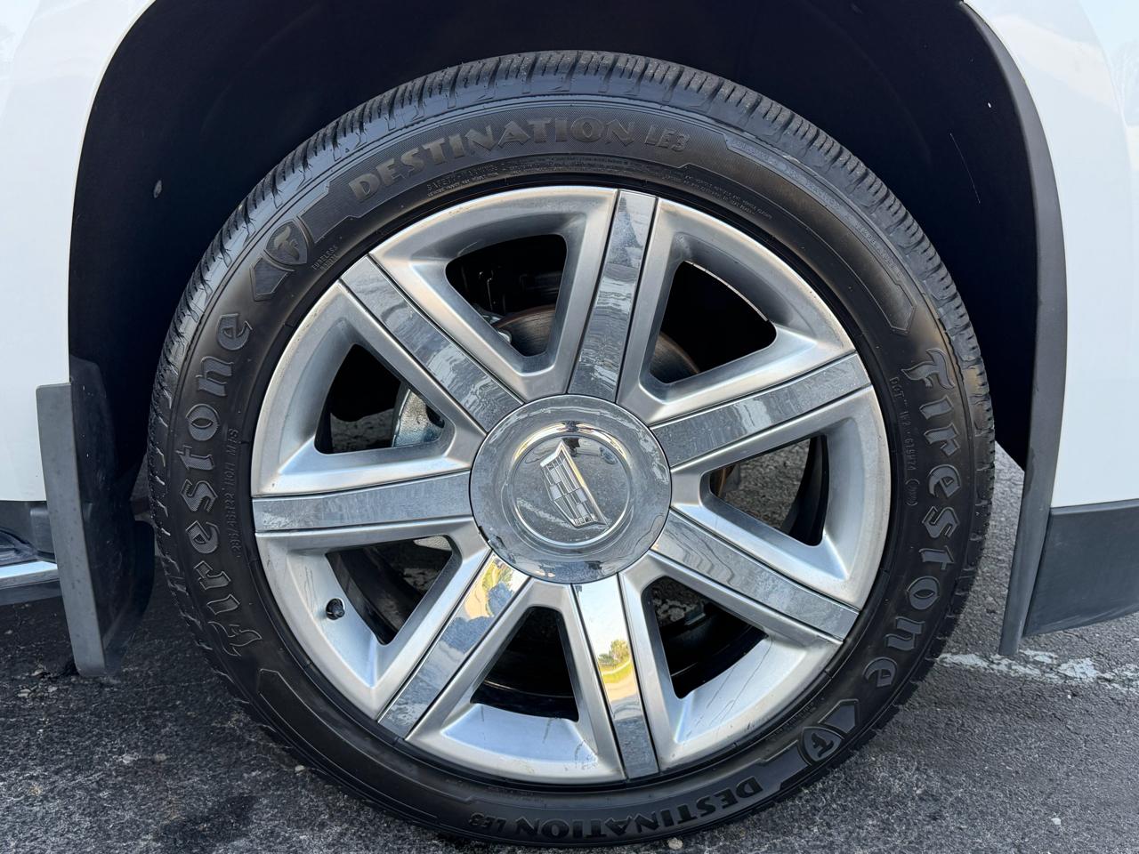 Cadillac Escalade 4WD 4dr Luxury 2019