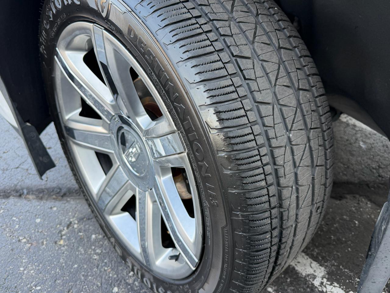 Cadillac Escalade 4WD 4dr Luxury 2019