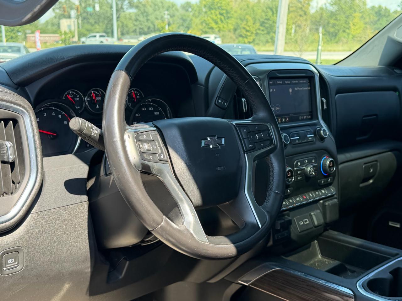 Chevrolet Silverado 1500 4WD Crew Cab 147" RST 2021