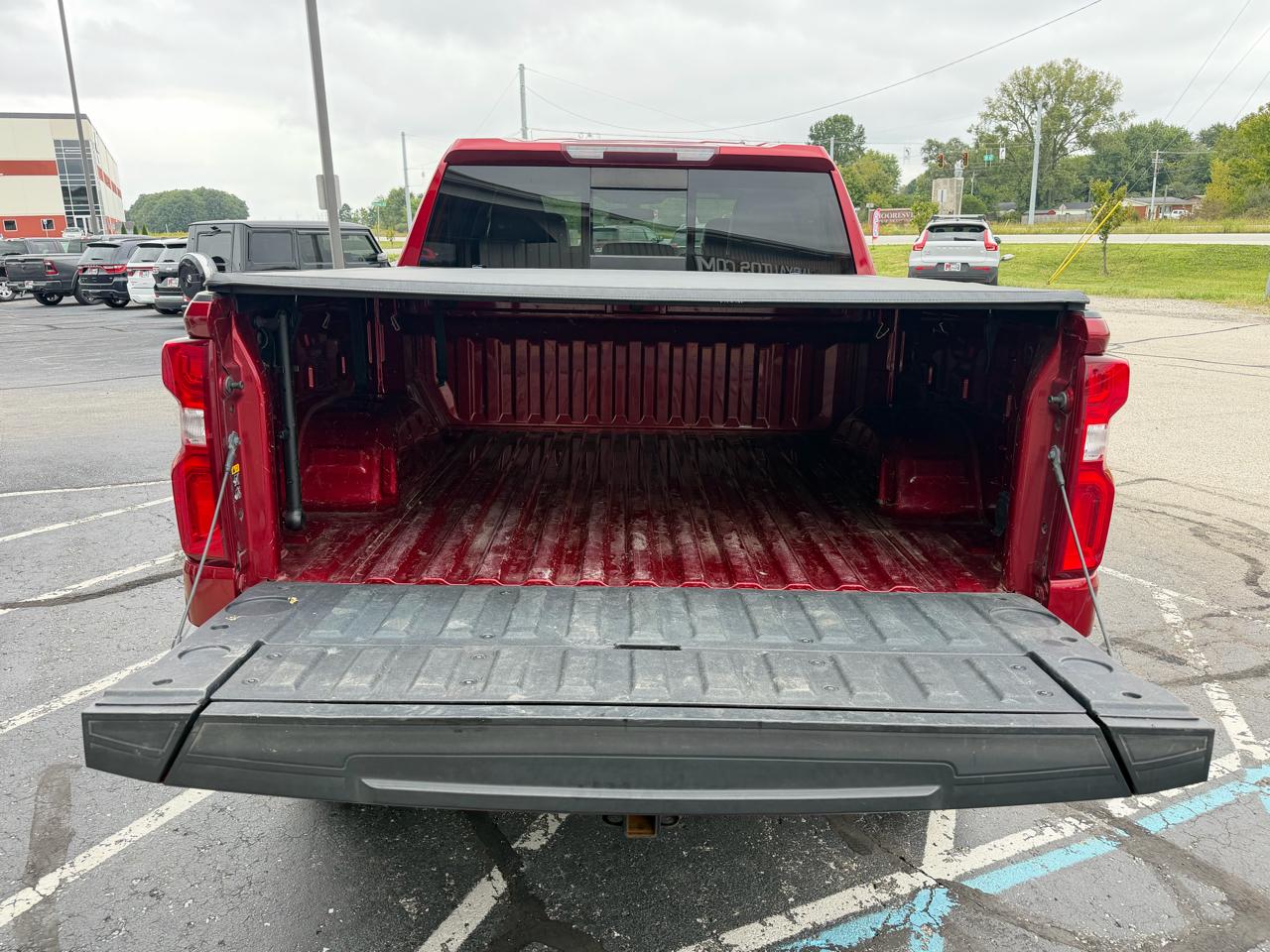 Chevrolet Silverado 1500 4WD Crew Cab 147" RST 2021