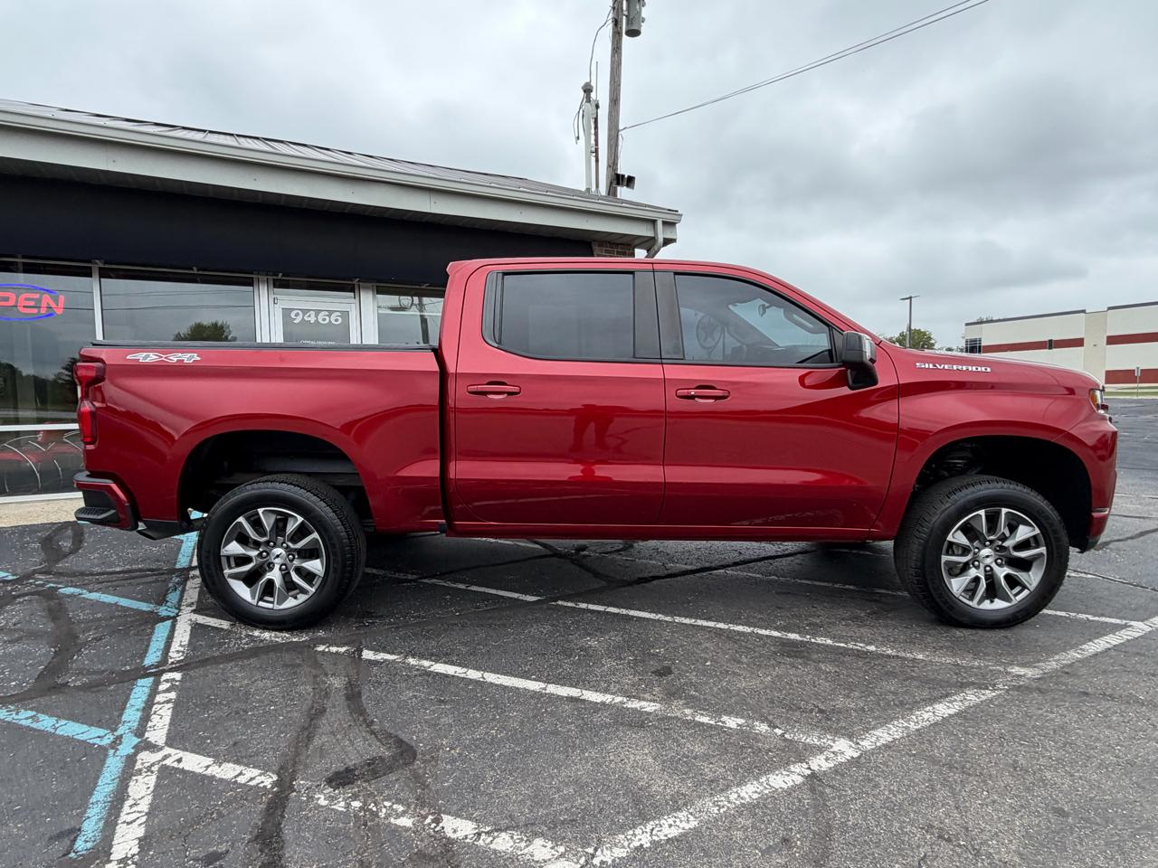 Chevrolet Silverado 1500 4WD Crew Cab 147" RST 2021