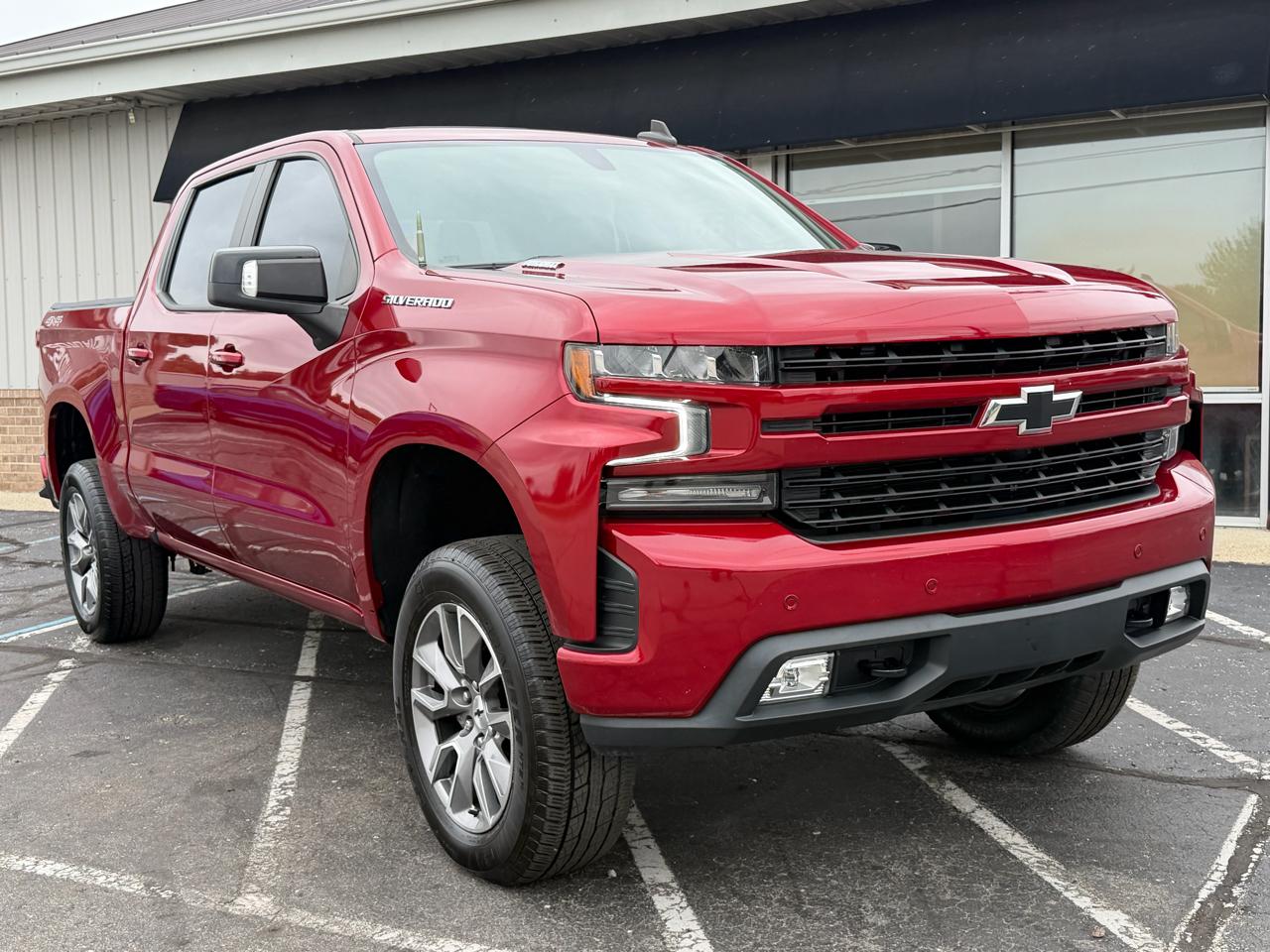 Chevrolet Silverado 1500 4WD Crew Cab 147" RST 2021
