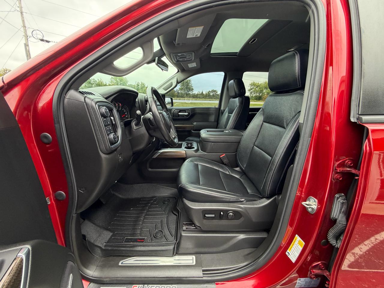Chevrolet Silverado 1500 4WD Crew Cab 147" RST 2021