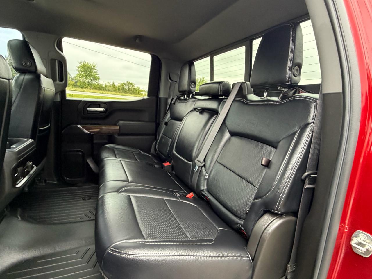 Chevrolet Silverado 1500 4WD Crew Cab 147" RST 2021