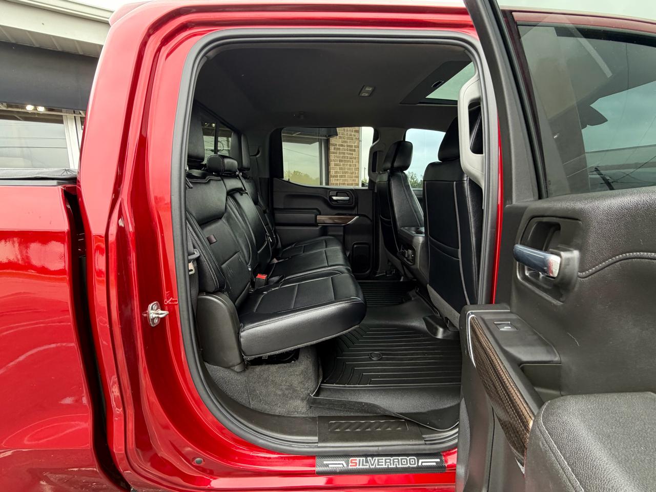 Chevrolet Silverado 1500 4WD Crew Cab 147" RST 2021