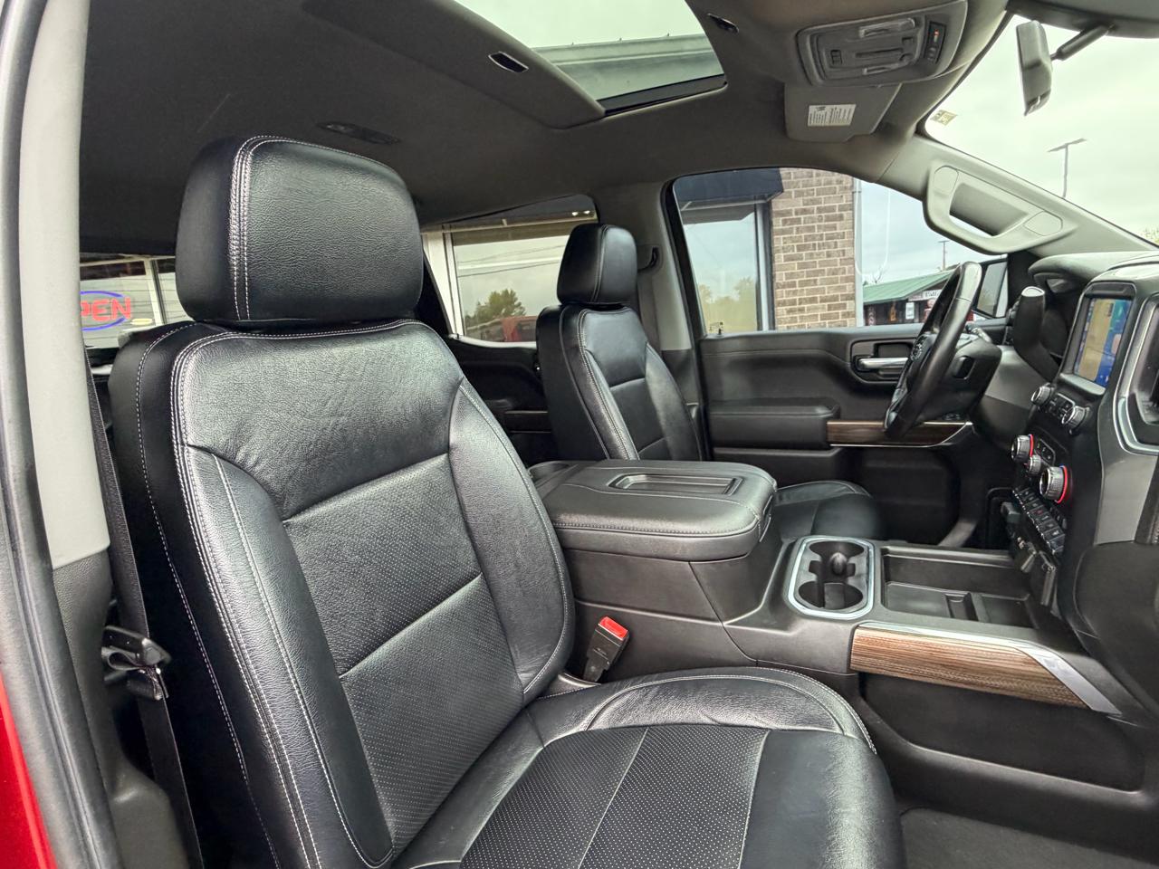 Chevrolet Silverado 1500 4WD Crew Cab 147" RST 2021
