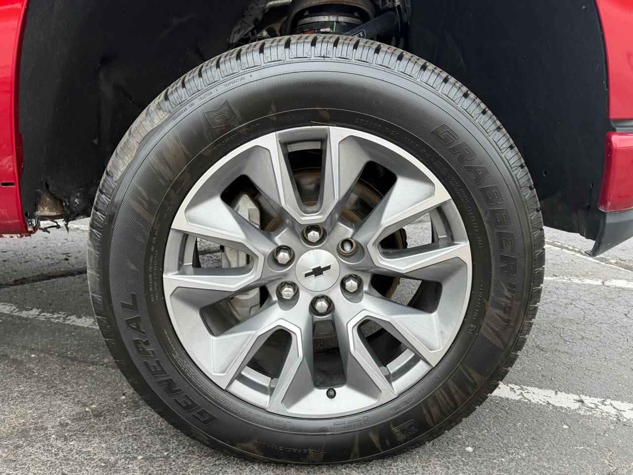 Chevrolet Silverado 1500 4WD Crew Cab 147" RST 2021
