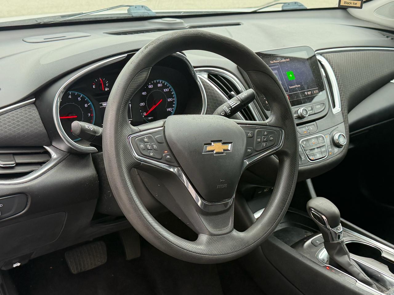 Chevrolet Malibu 4dr Sdn LT 2021