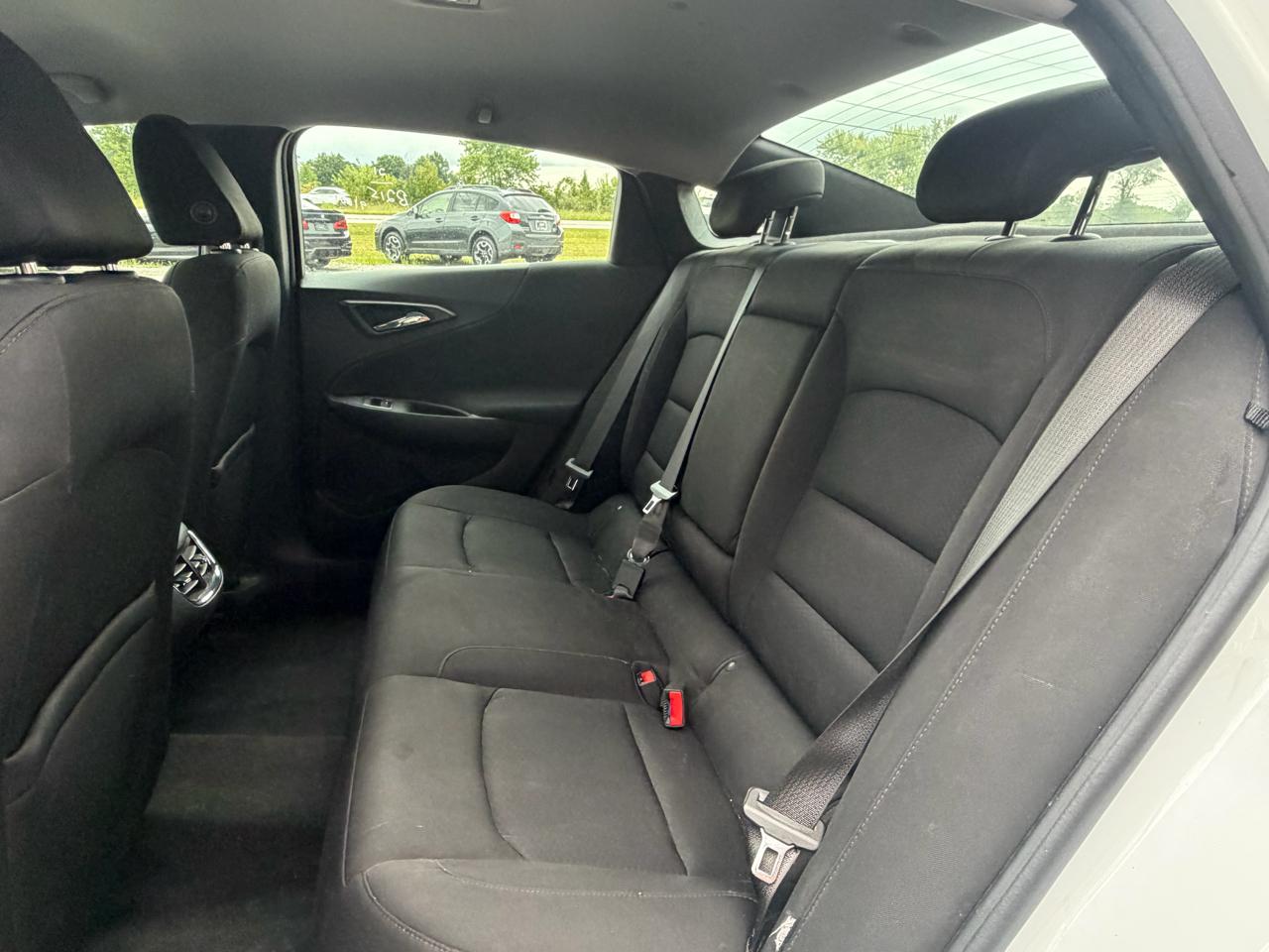 Chevrolet Malibu 4dr Sdn LT 2021