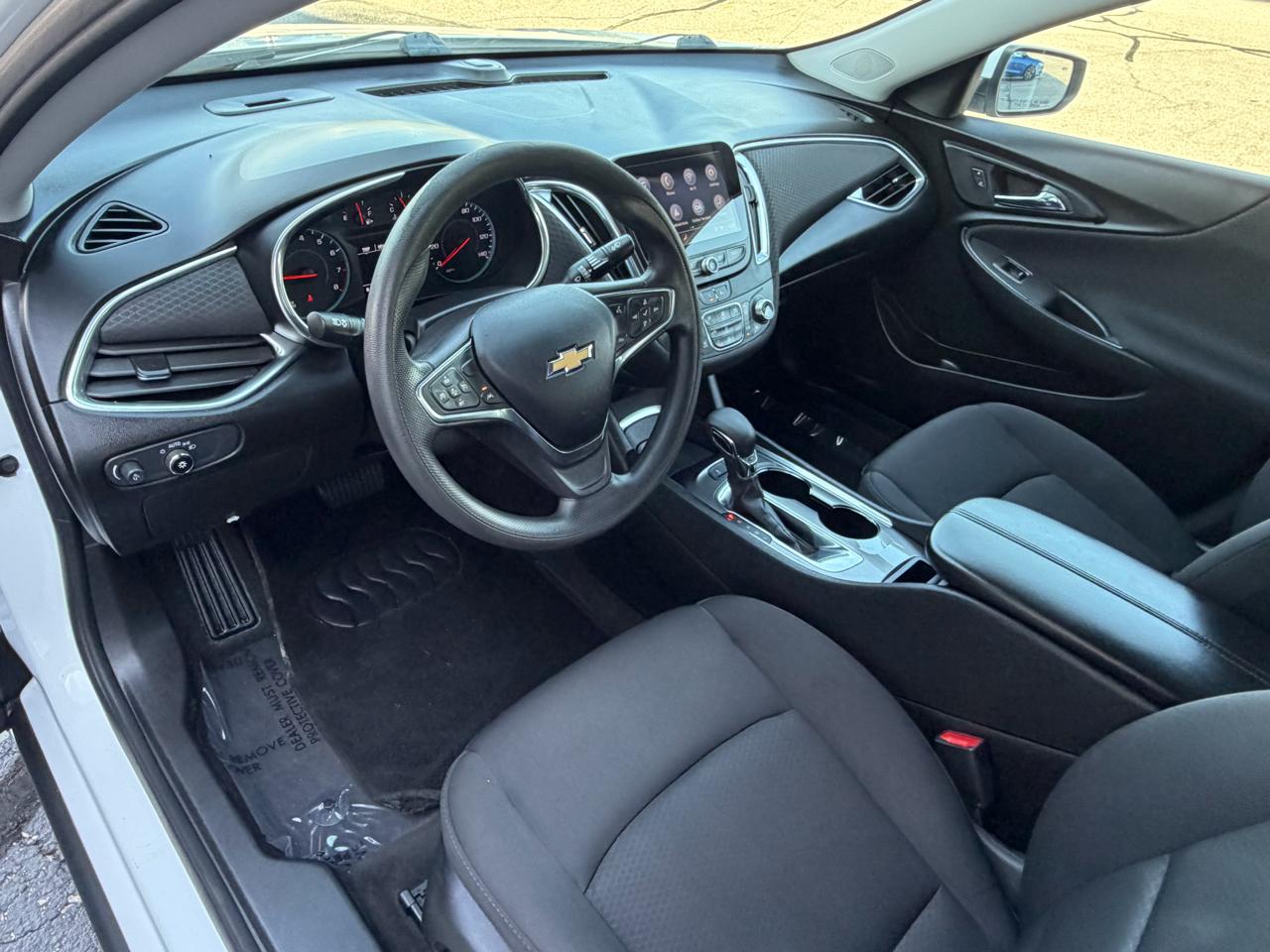 Chevrolet Malibu 4dr Sdn LT 2021