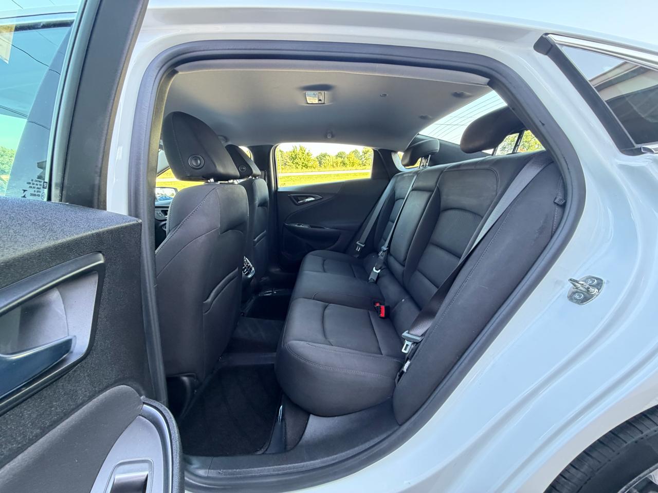 Chevrolet Malibu 4dr Sdn LT 2021