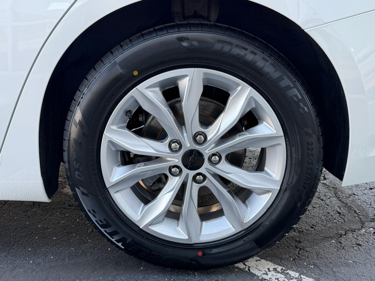 Chevrolet Malibu 4dr Sdn LT 2021