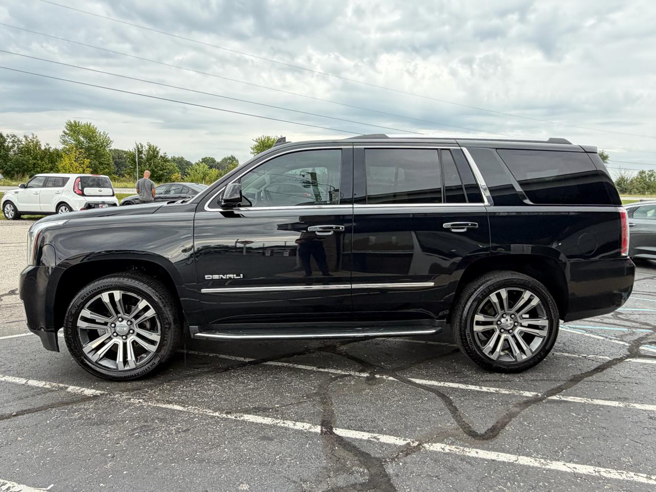 GMC Yukon 4WD 4dr Denali 2017