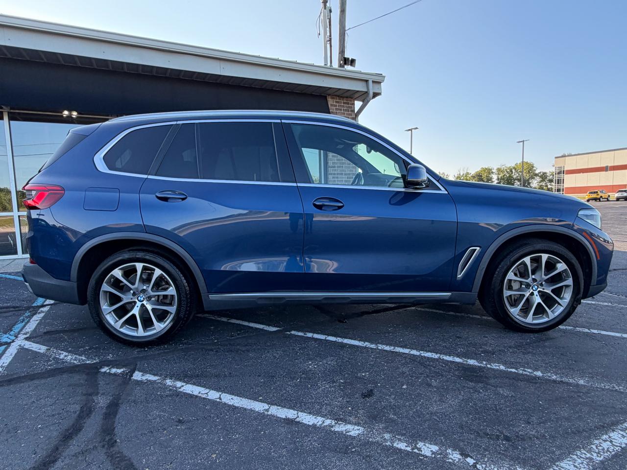 BMW X5 xDrive50i Sports Activity Vehicle 2019