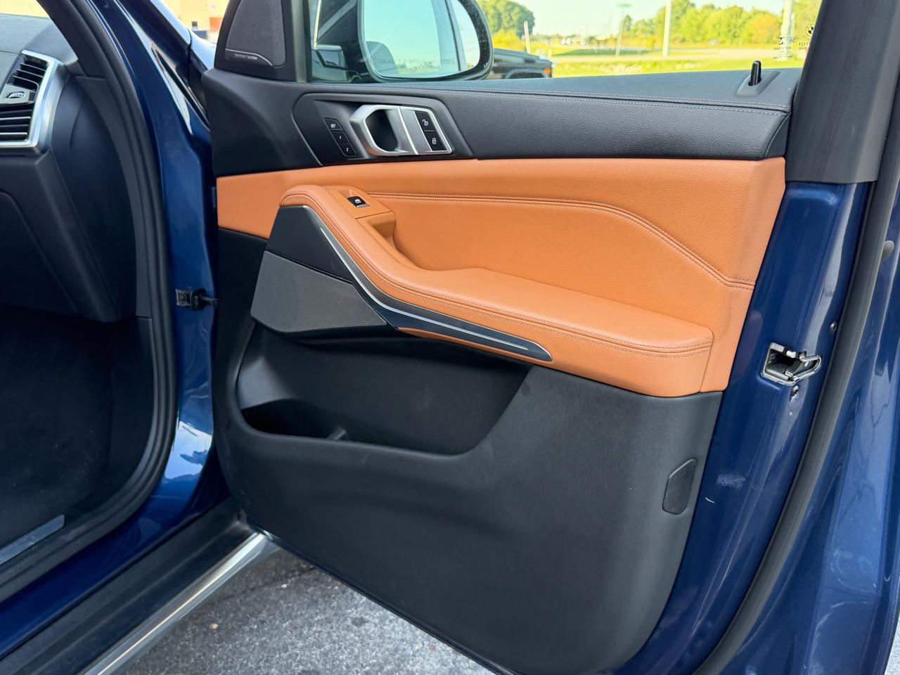 BMW X5 xDrive50i Sports Activity Vehicle 2019
