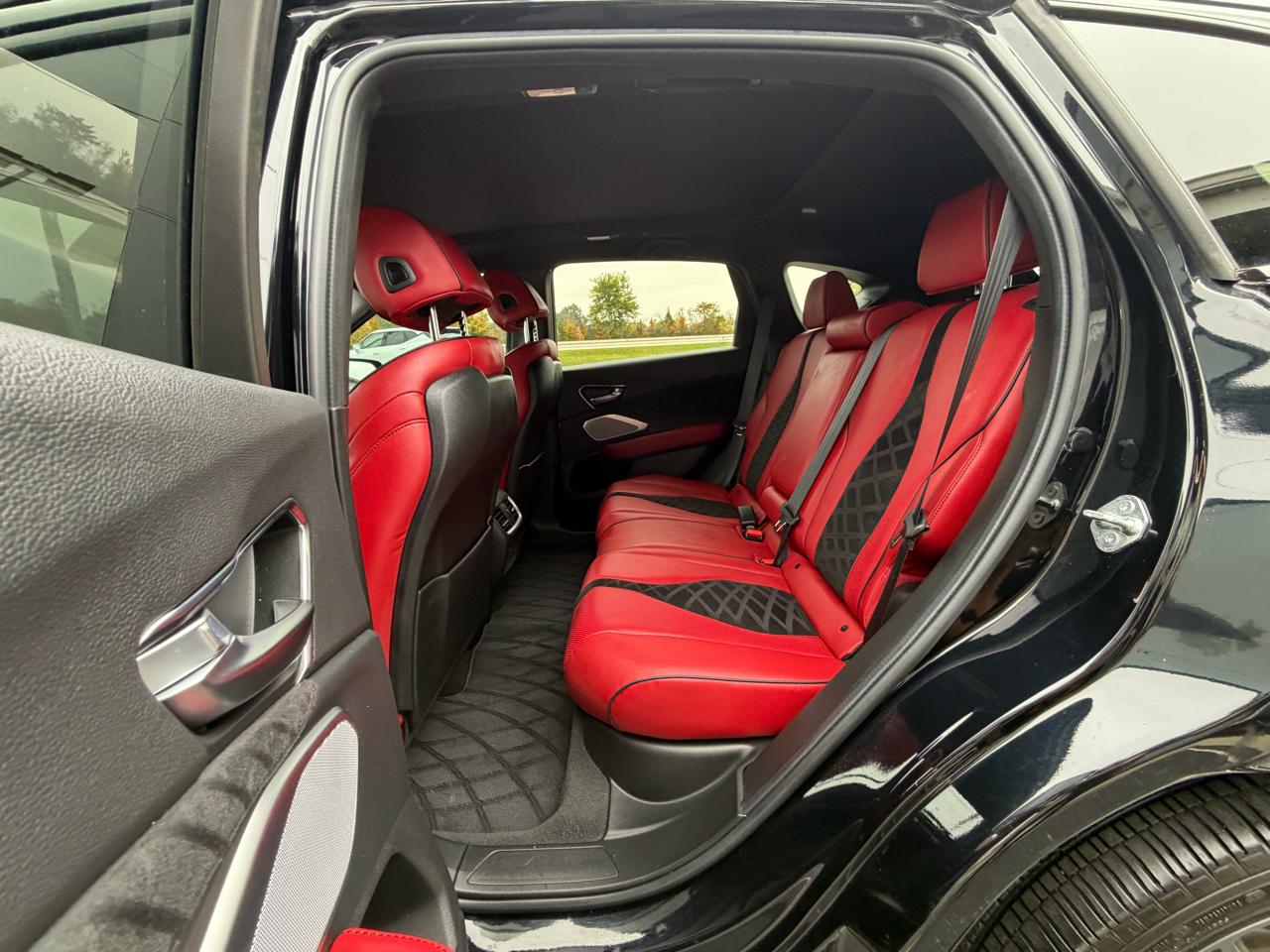 Acura RDX SH-AWD w/A-Spec Advance Package 2024