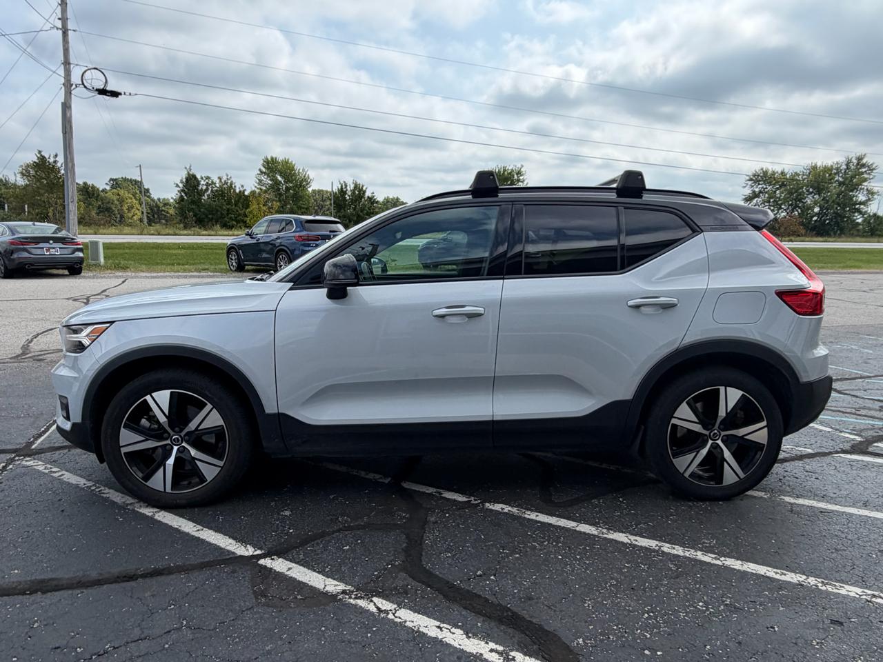 Volvo XC40 Recharge P8 eAWD Pure Electric 2021