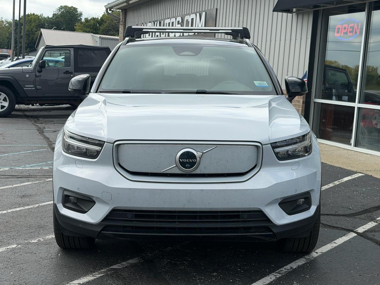 Volvo XC40 Recharge P8 eAWD Pure Electric 2021