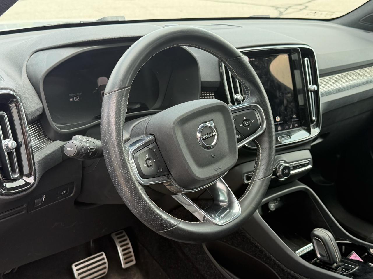 Volvo XC40 Recharge P8 eAWD Pure Electric 2021