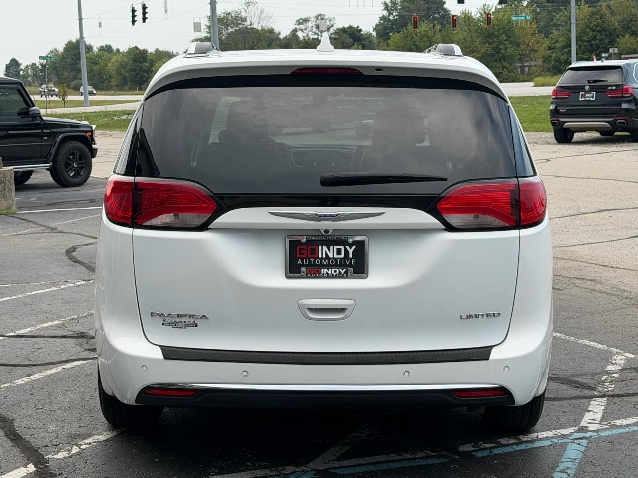 Chrysler Pacifica Limited FWD 2020