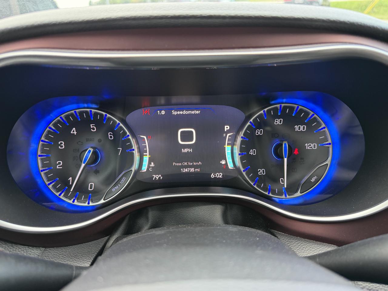 Chrysler Pacifica Limited FWD 2020
