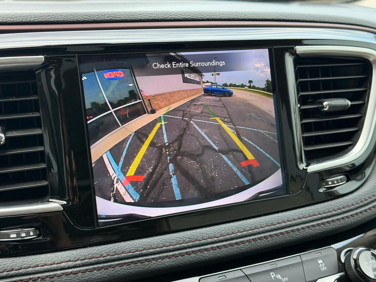 Chrysler Pacifica Limited FWD 2020