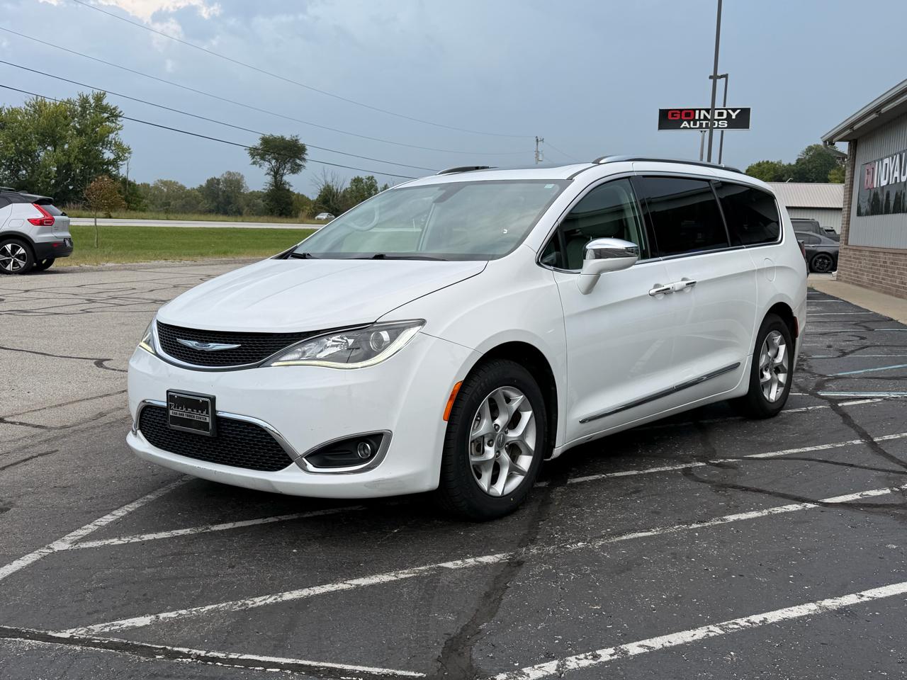2020 Chrysler Pacifica Limited FWD