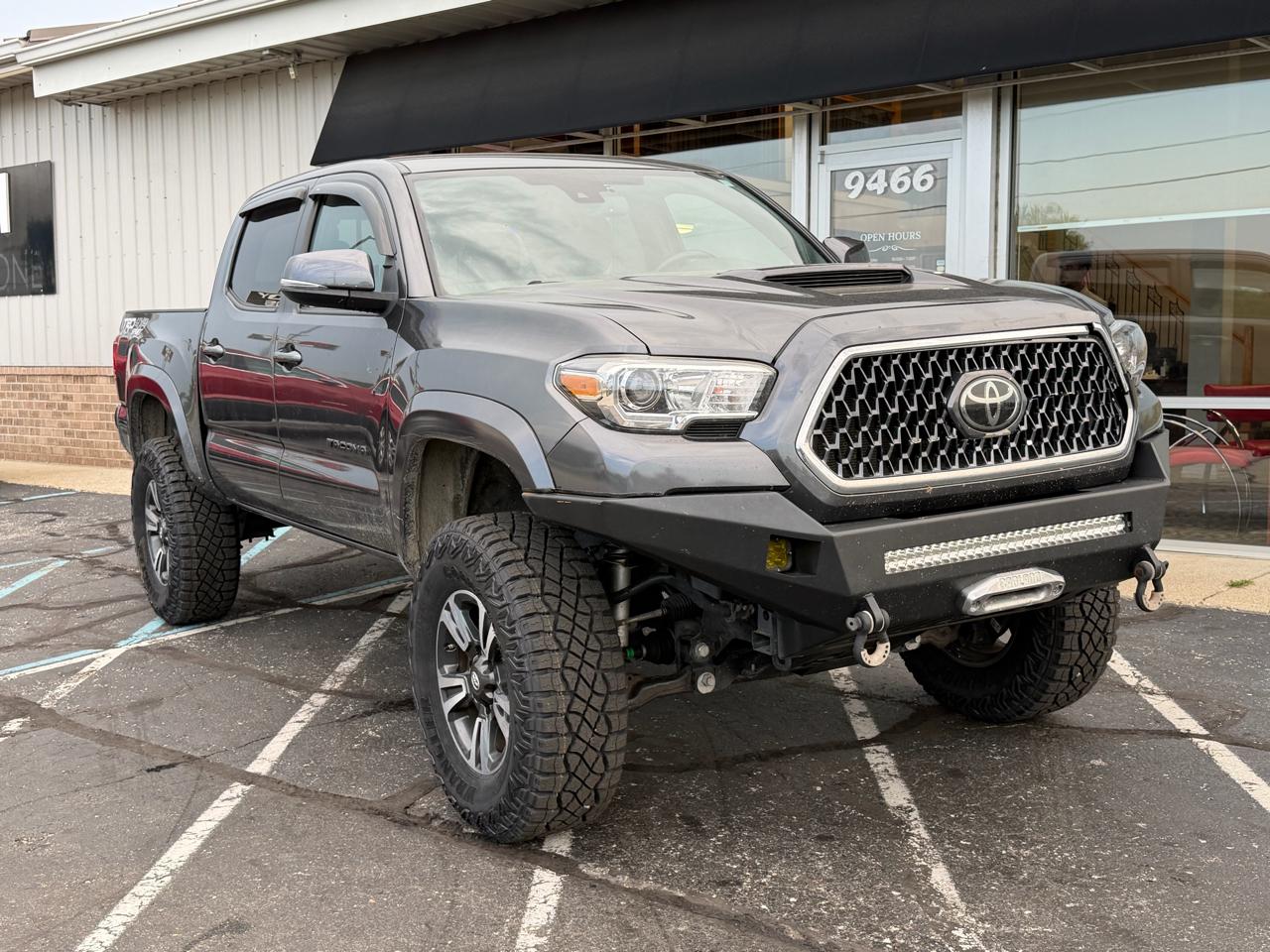 Toyota Tacoma TRD Off Road Double Cab 5' Bed V6 4x4 MT (Natl) 2018