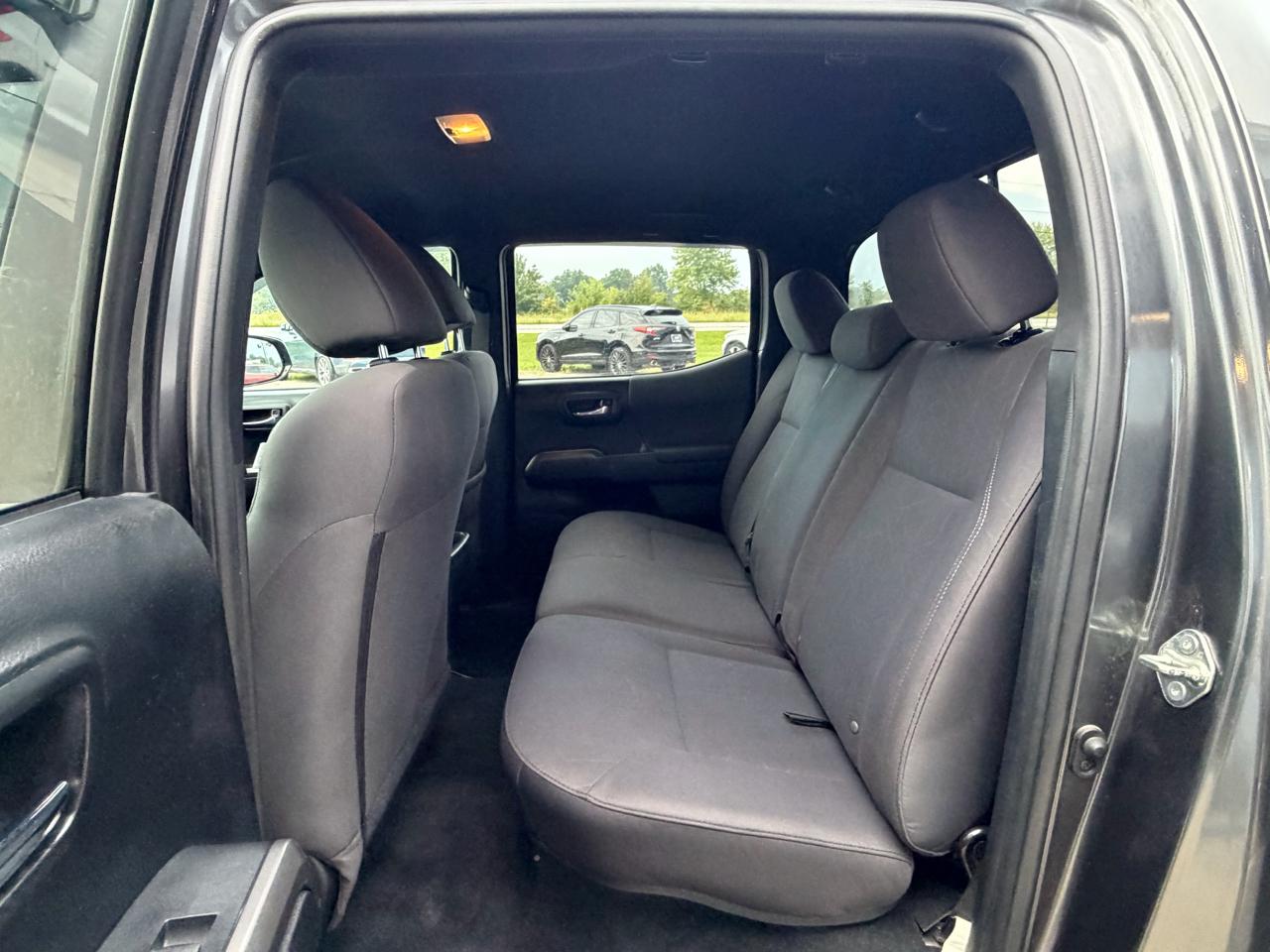 Toyota Tacoma TRD Off Road Double Cab 5' Bed V6 4x4 MT (Natl) 2018