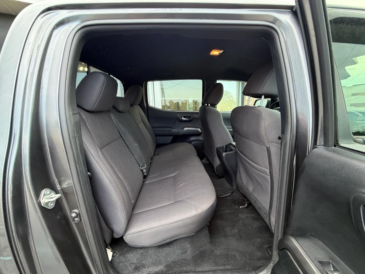 Toyota Tacoma TRD Off Road Double Cab 5' Bed V6 4x4 MT (Natl) 2018