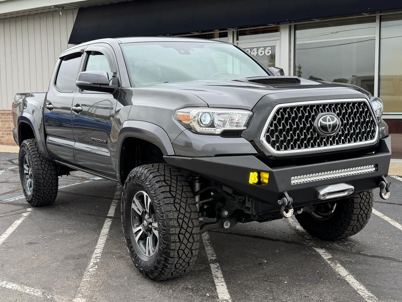Toyota Tacoma TRD Off Road Double Cab 5' Bed V6 4x4 MT (Natl) 2018