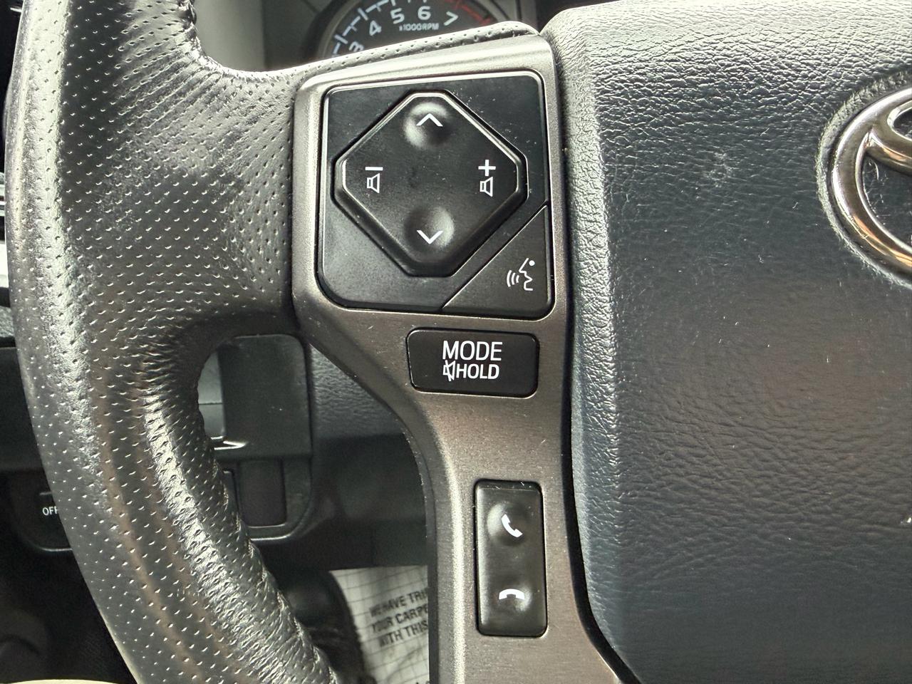Toyota Tacoma TRD Off Road Double Cab 5' Bed V6 4x4 MT (Natl) 2018