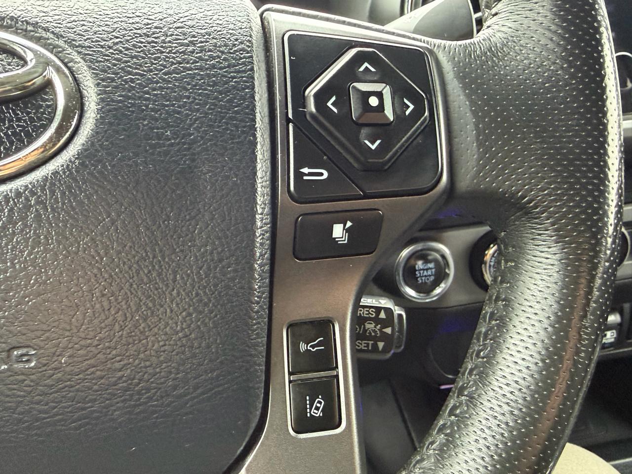 Toyota Tacoma TRD Off Road Double Cab 5' Bed V6 4x4 MT (Natl) 2018